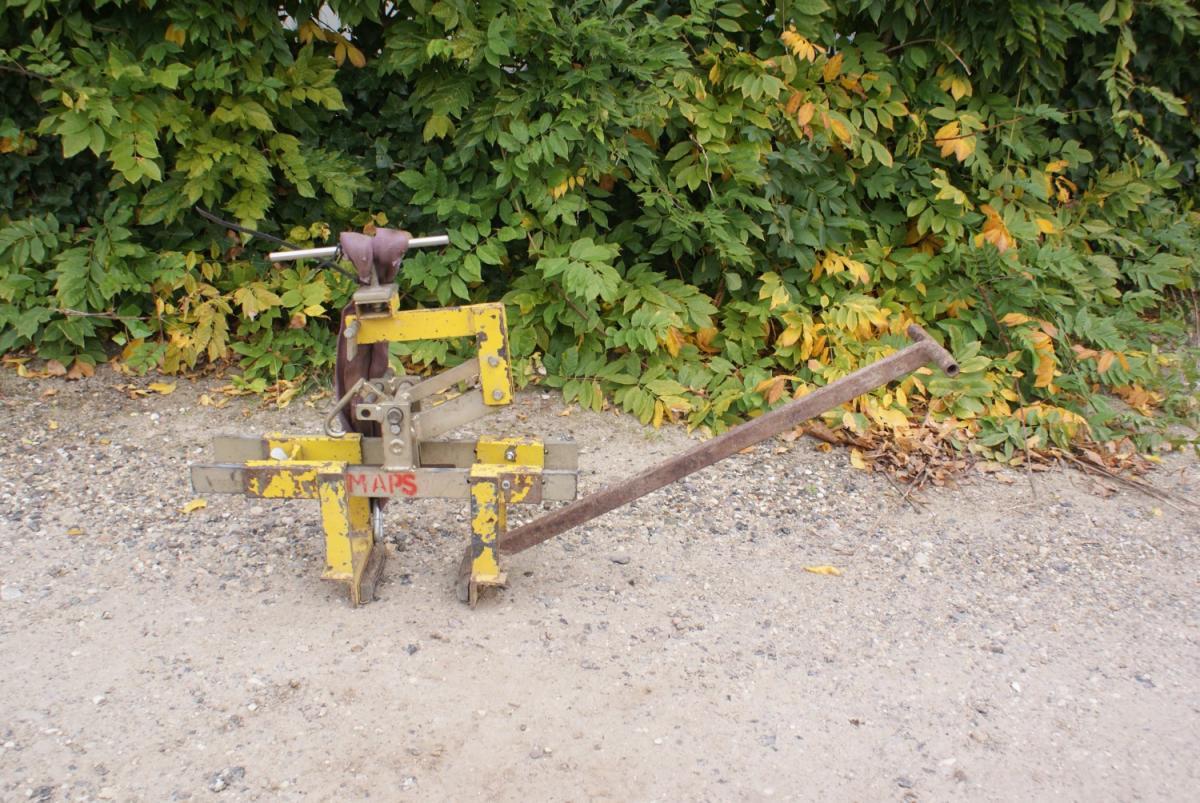 DV009 – Kantstens tang (maskine)